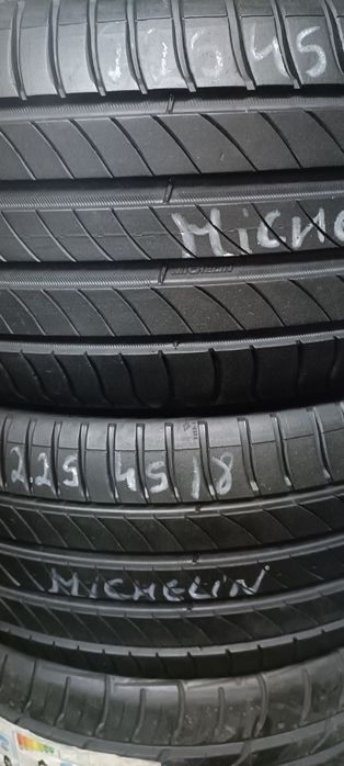 Pneus  225/45/18