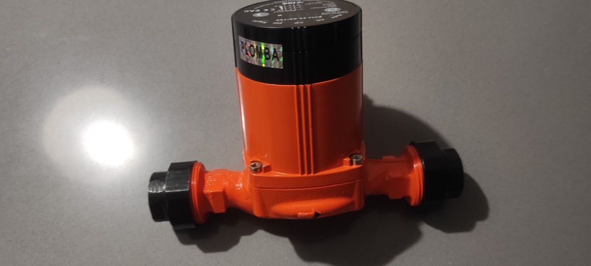 Elektroniczna pompa obiegowa. Beta 25/60/180