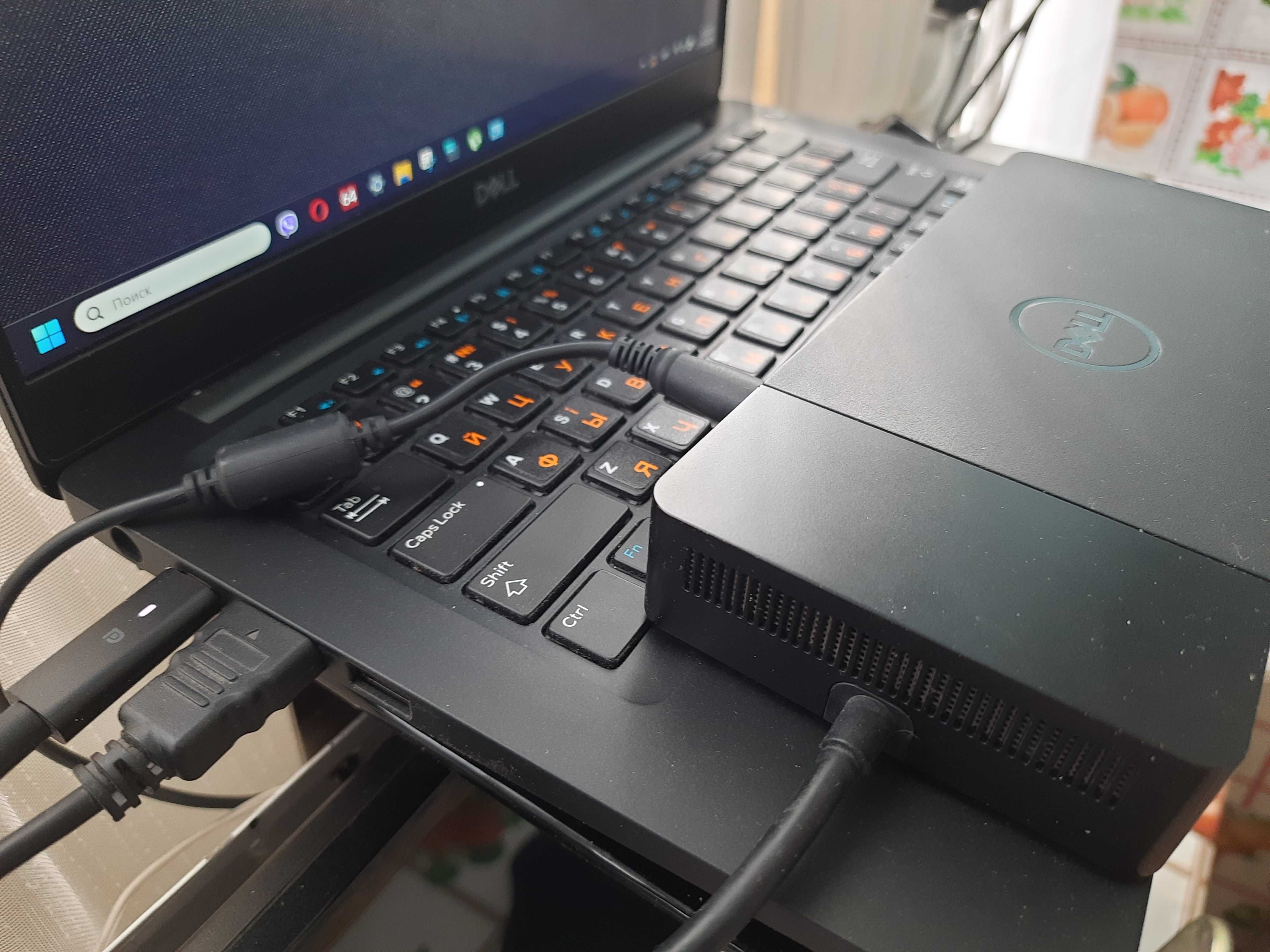 Док-станція Dell WD19 K20A001 USB Type-C.