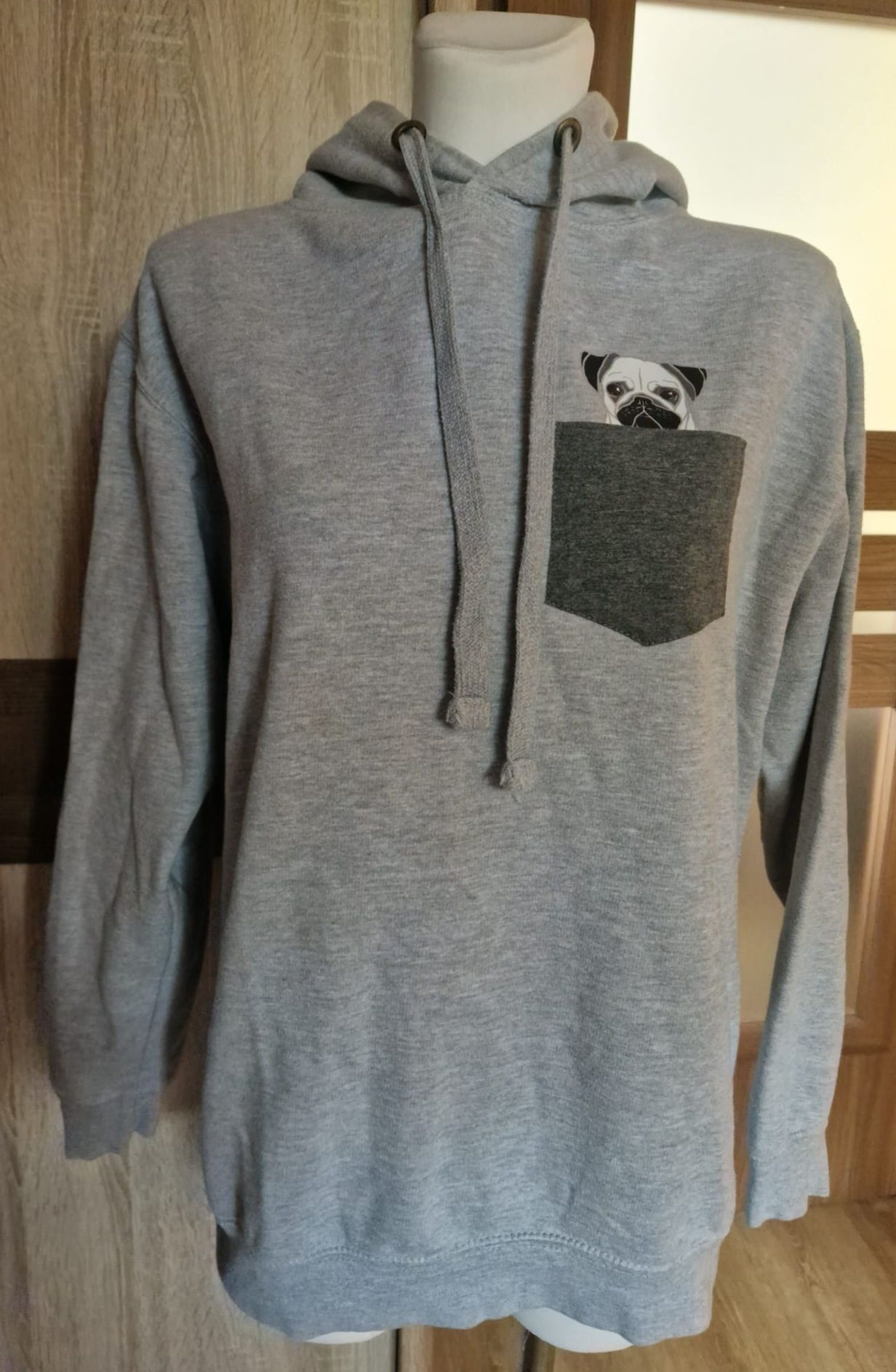 Bluza mops Pokety z mops pug buldog szara z kapturem M 38