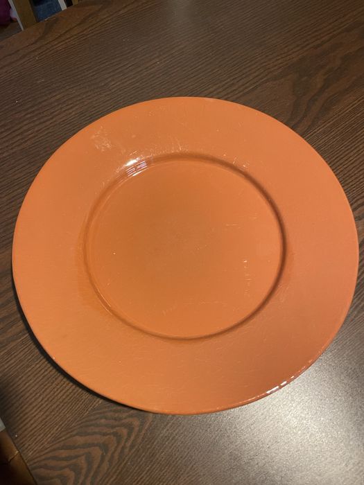 Prato grande em barro