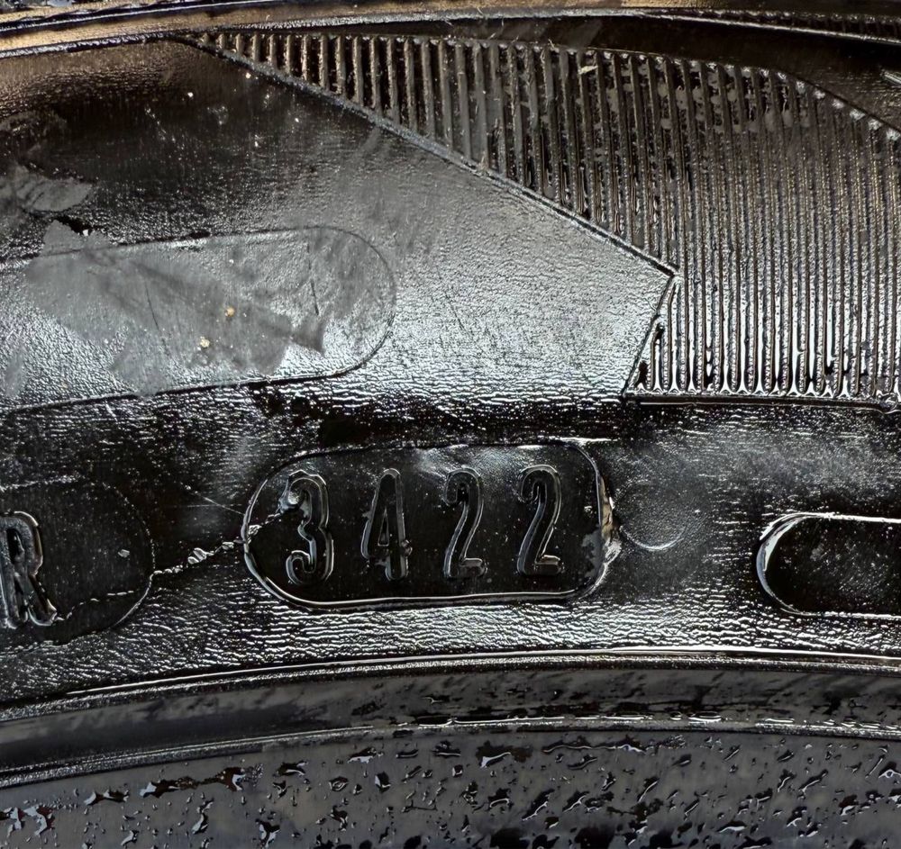 Шины б у 245/45R18 GOODYEAR ULTRA GRIP 8 всесизонка
