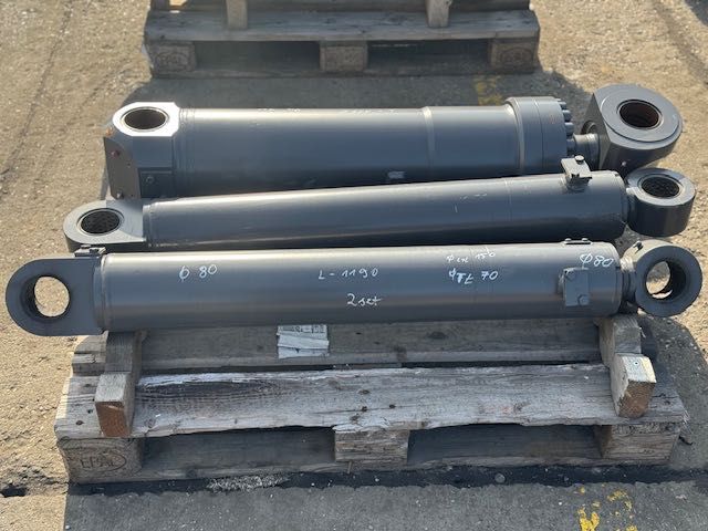 Nowy siłownik hydrauliczny do prasy hydraulicznej