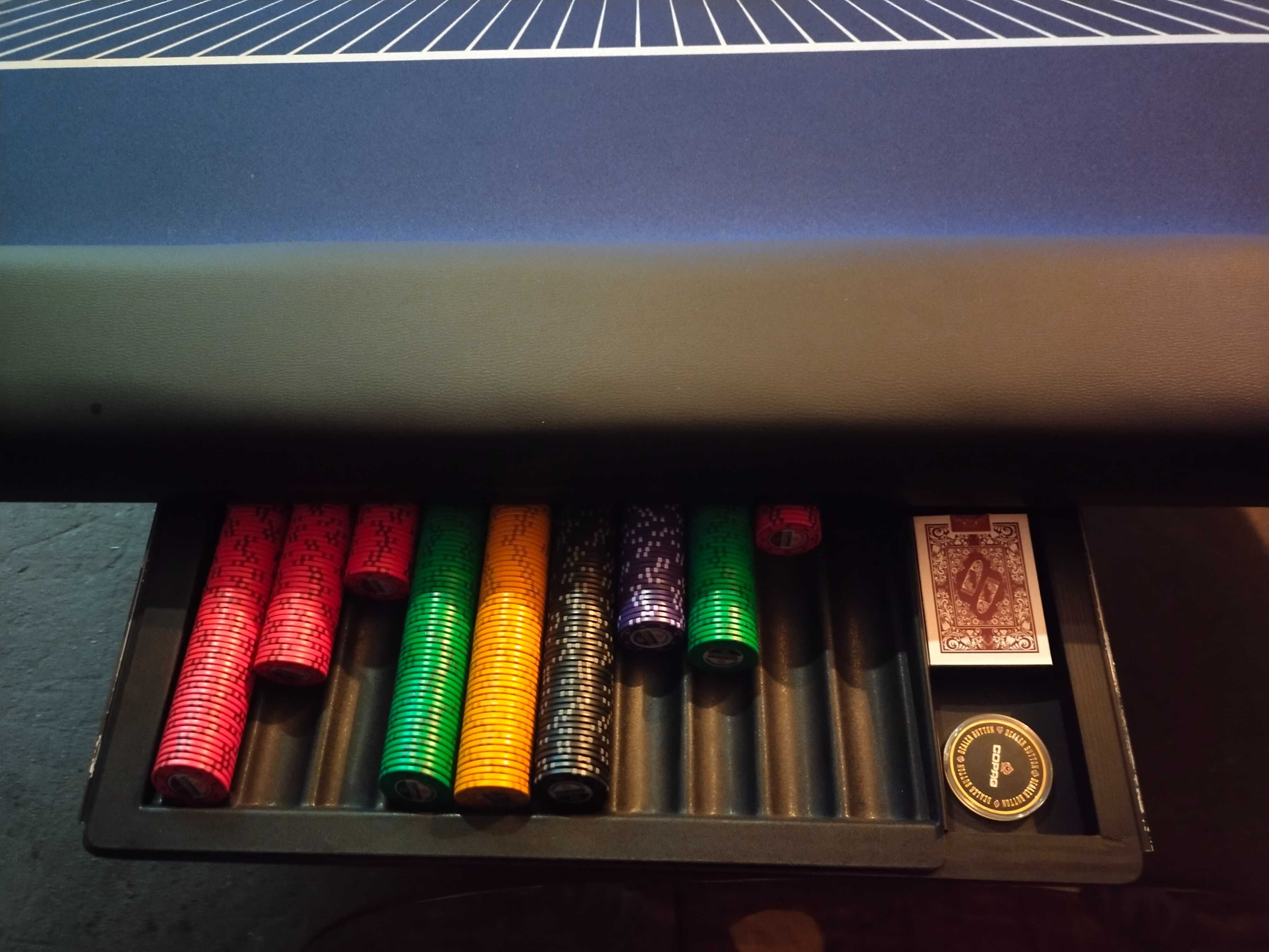 Poker- szufladka na żetony. akcesorium do stołu do gry.