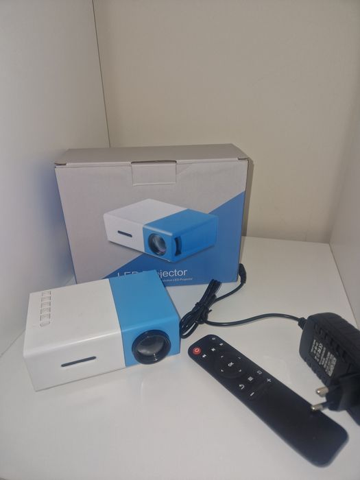 Led Projector com comando