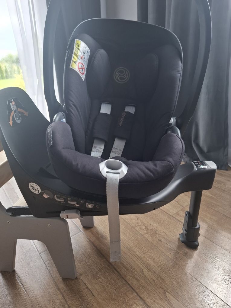Cybex cloud I-size Z z bazą obrotową