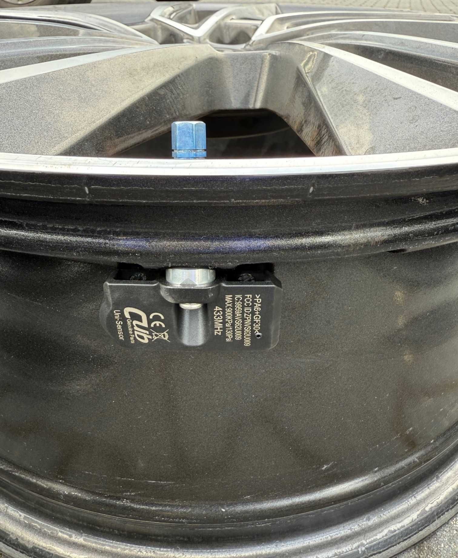 Felgi OEM 19" Kia Sorento IV