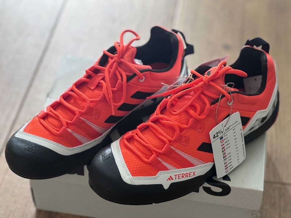 Sneakersy Terrex Swift Solo 2 ADIDAS 42 2/3