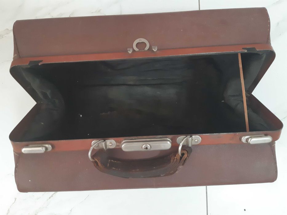 саквояж, сумка дорожная, цена сниженна