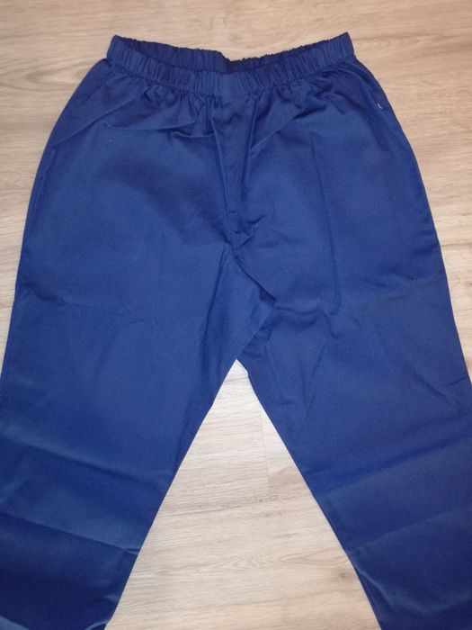 Calça para área de saúde/cozinha T-L