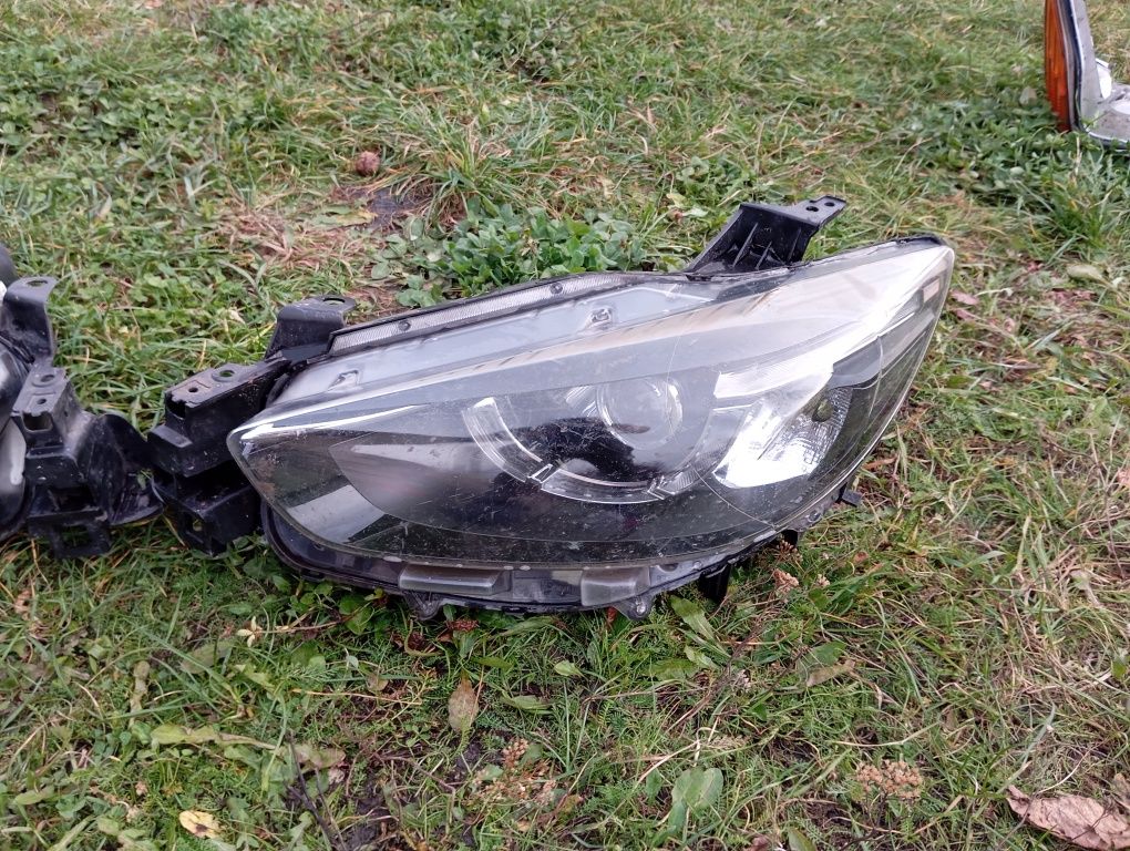 Lampa reflektor przedni przód Mazda CX-5 I 1 Lift Oryginał Europa LED