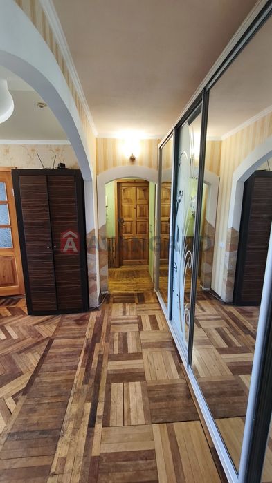 Оренда 3 кімнатної квартири Лівий берег газове опалення