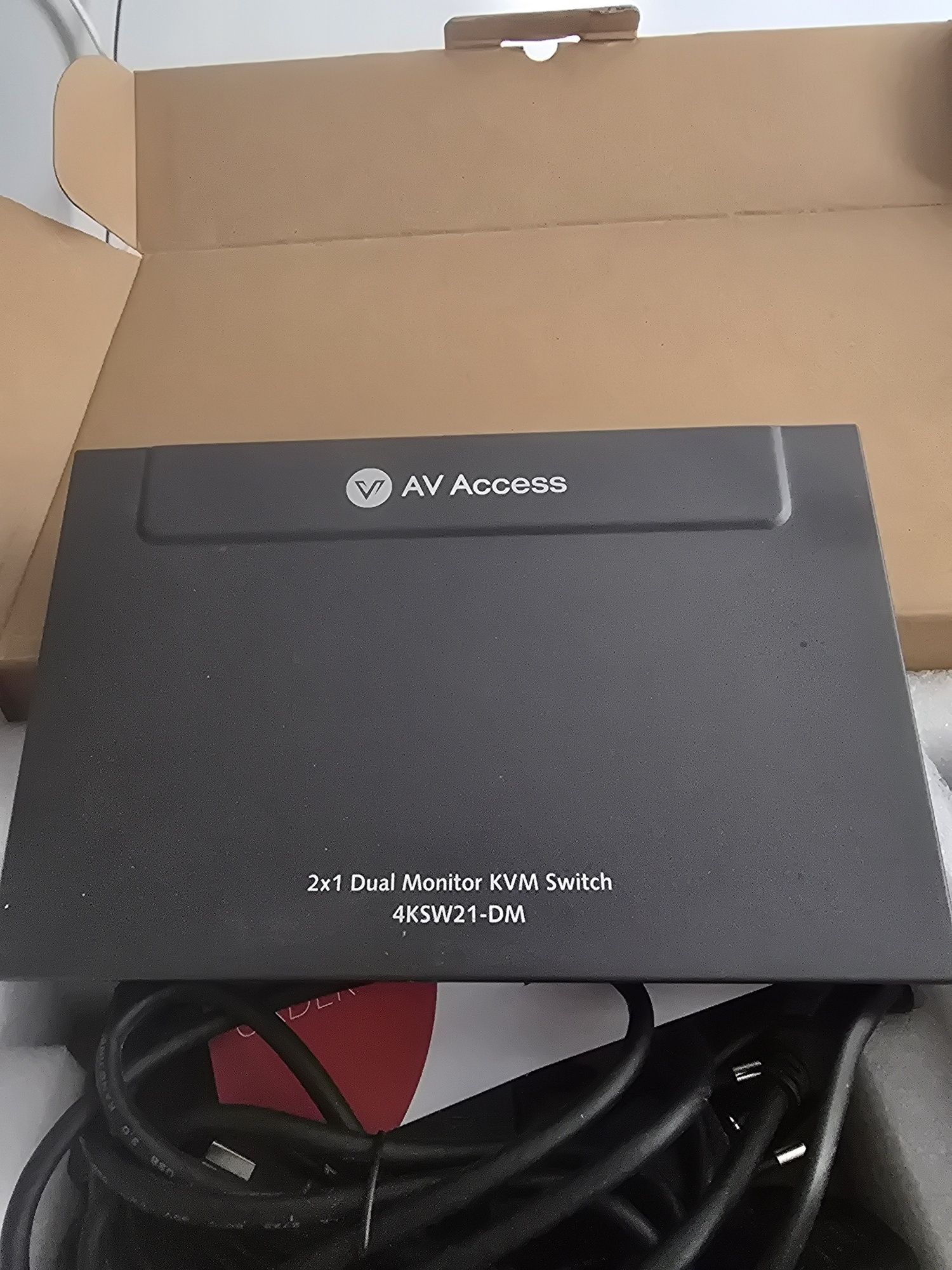 KVM 2x1 Dual Monitor