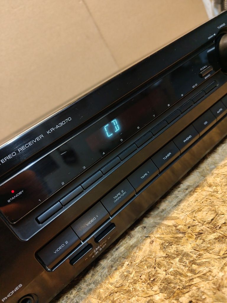 Amplituner Kenwood KR-A3070