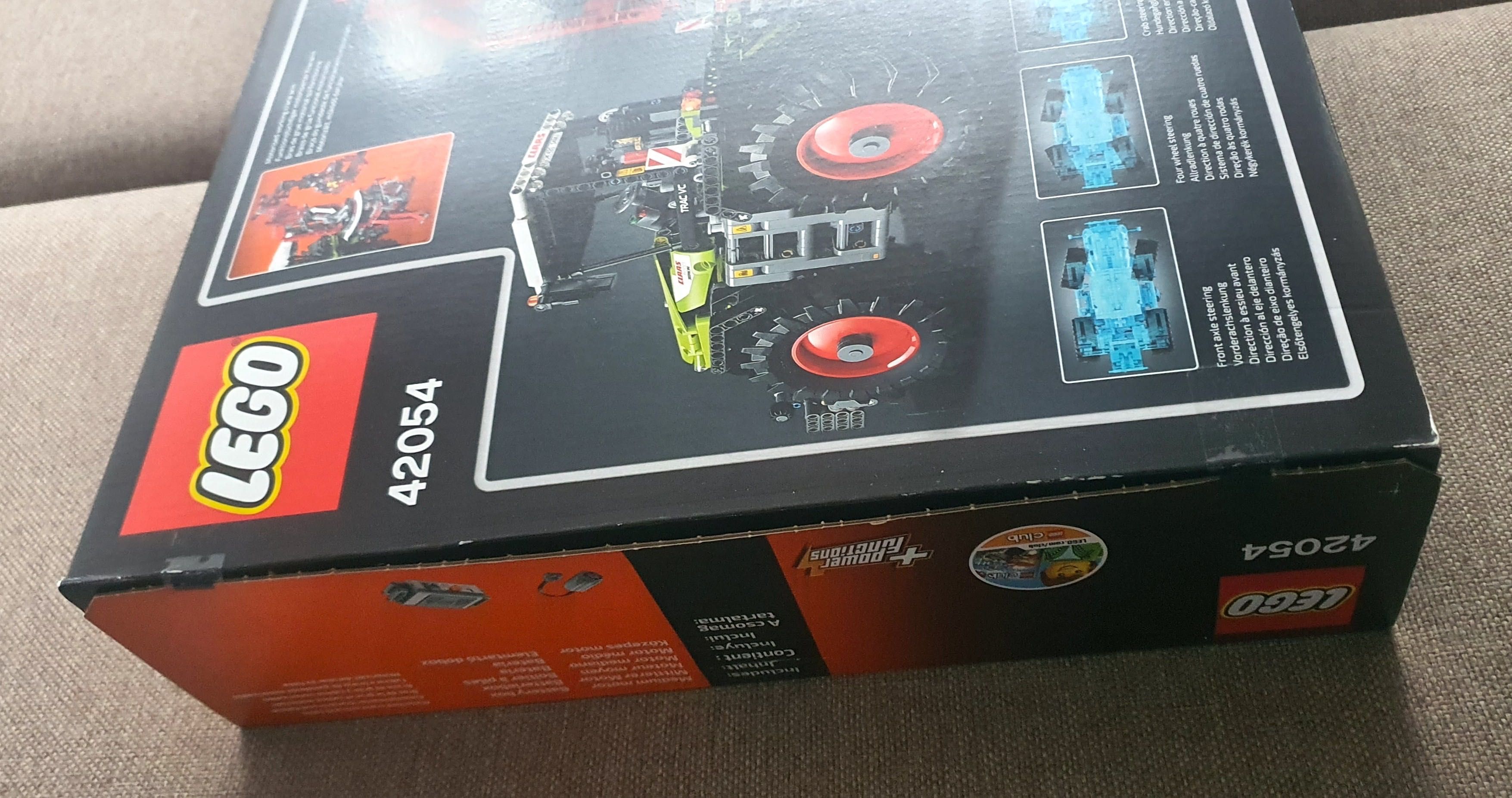 LEGO Technic 42054 - CLAAS XERION 5000 TRAC VC