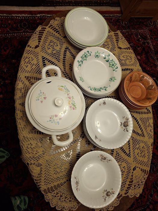 Talerze głębokie i Waza