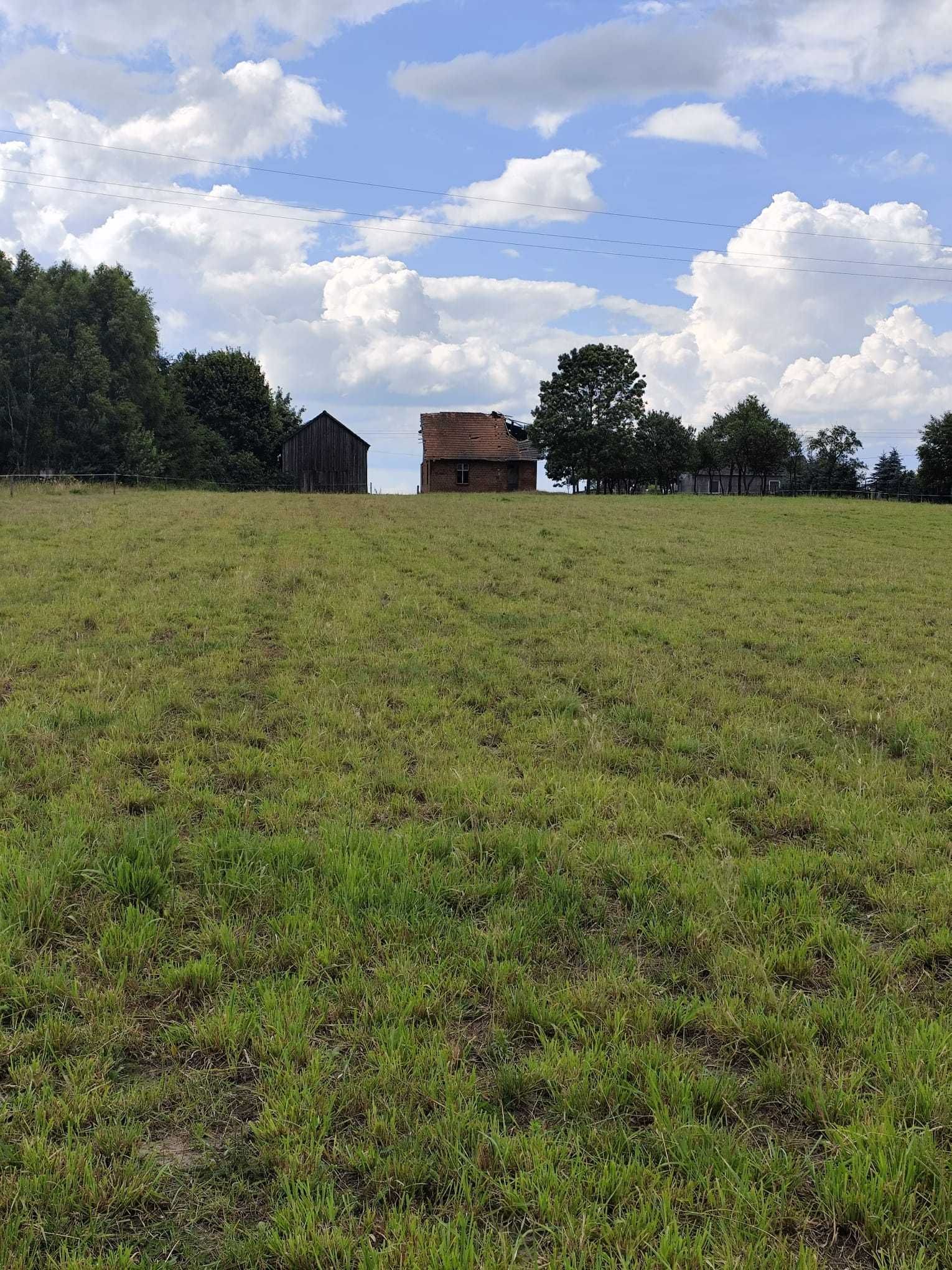Piękna działka siedliskowa w malowniczej wsi