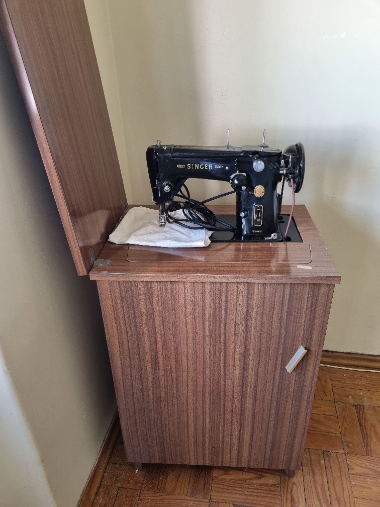 Maquina costura singer 306k  antiga
