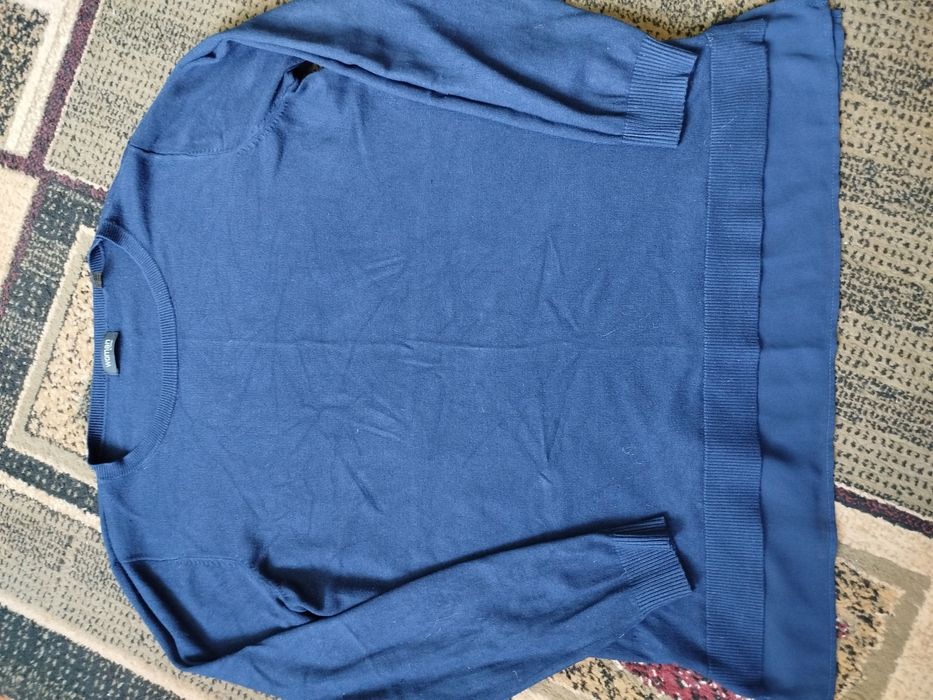 Безкоштовно віддам речі жіночі