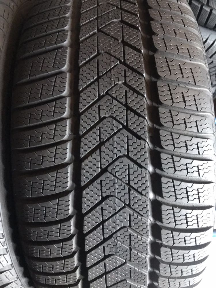 275/40/18+245/45/18 R18 Pirelli SottoZero 3 4шт новые зима