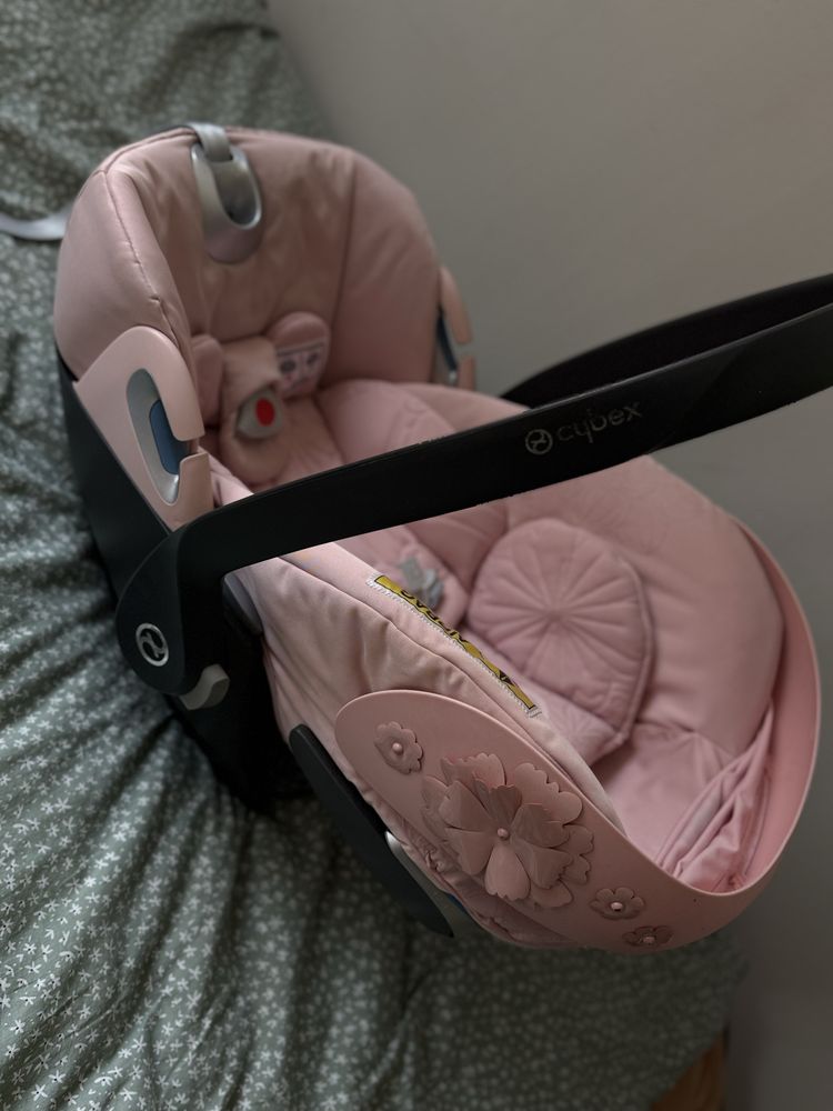 Аатолюлька Cybex cloud z i-size pink