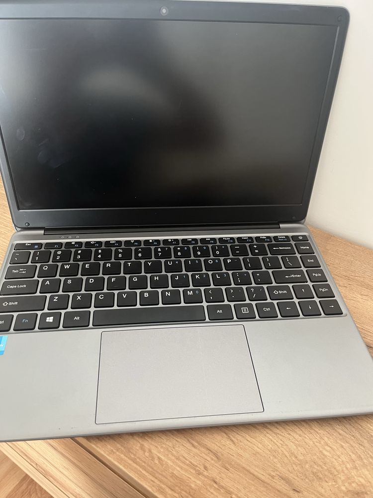 Laptop chuwi Herobook