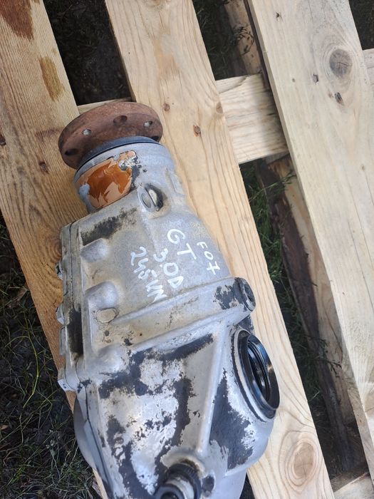 Dyfer most przedni bmw GT F01 2.56