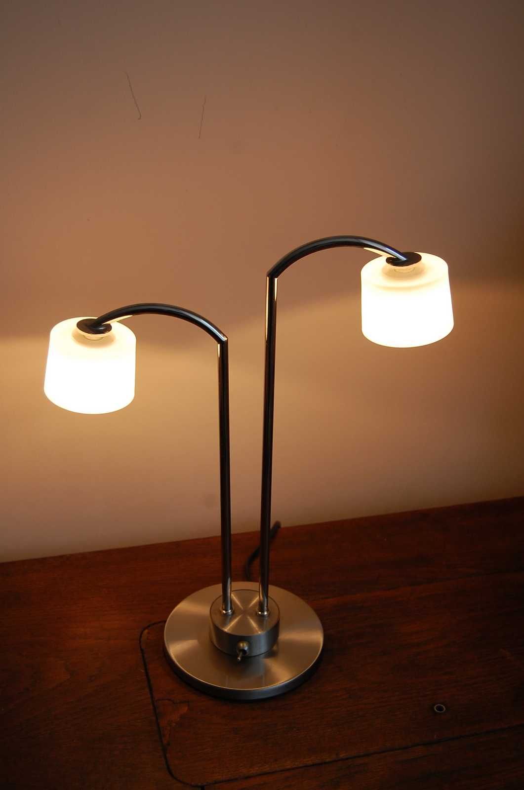 Srebrna lampka, lampa stołowa, na biurko. Italux.