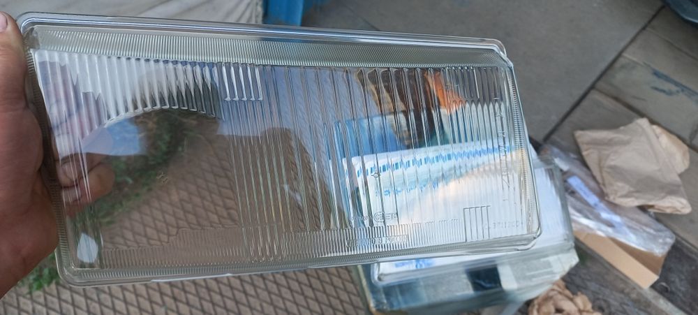 Стекло фари Ваз 2110 - 2111- 2112 під лінзу , фару киржач в наявності!