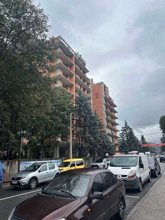 Унікальна смарт-квартира в центрі Яремче, інвестиція біля Буковелю