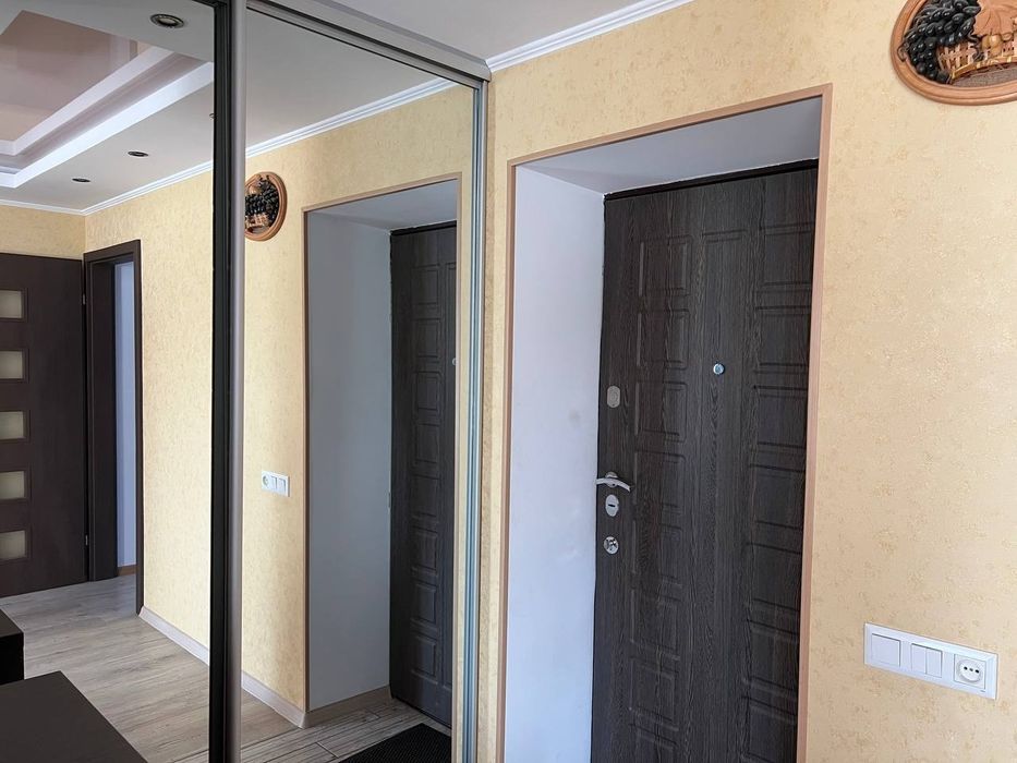 Продам 2к квартиру Ремонт Бородинський