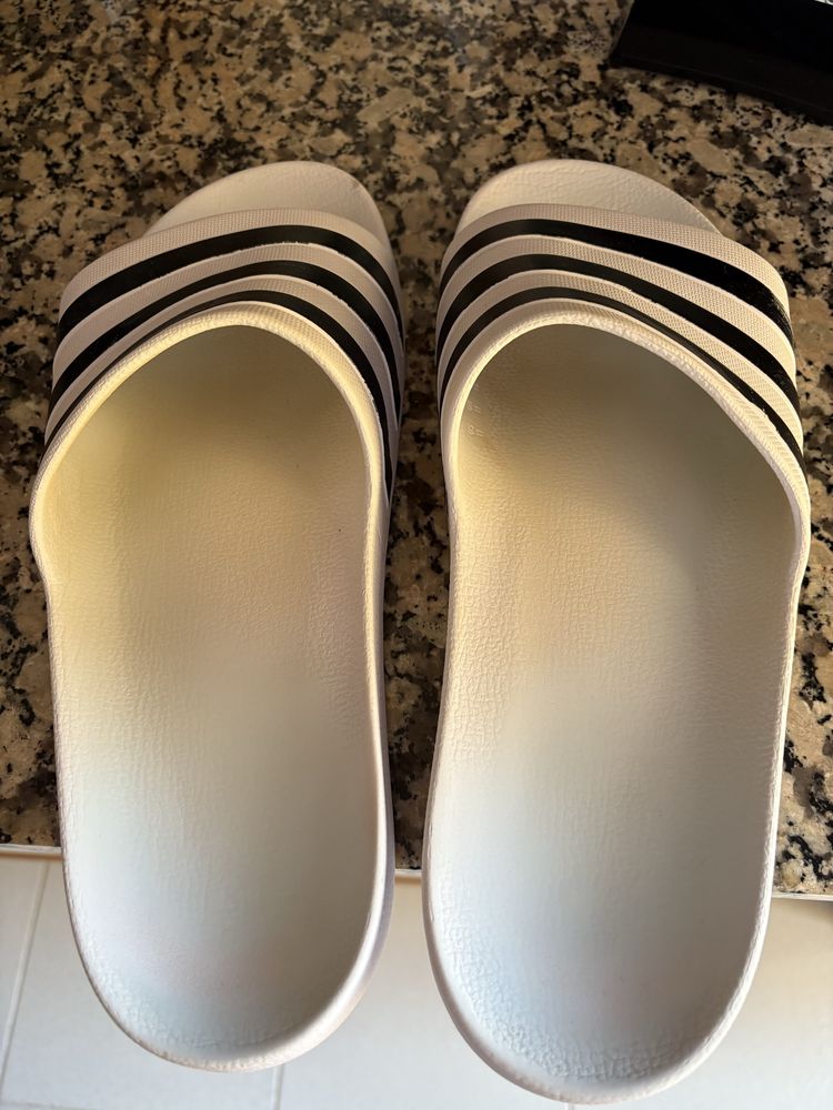 Chinelos adidas