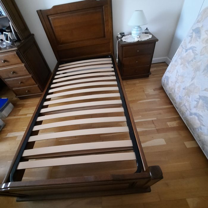 Mobilia vintage de quarto de solteiro/estudante