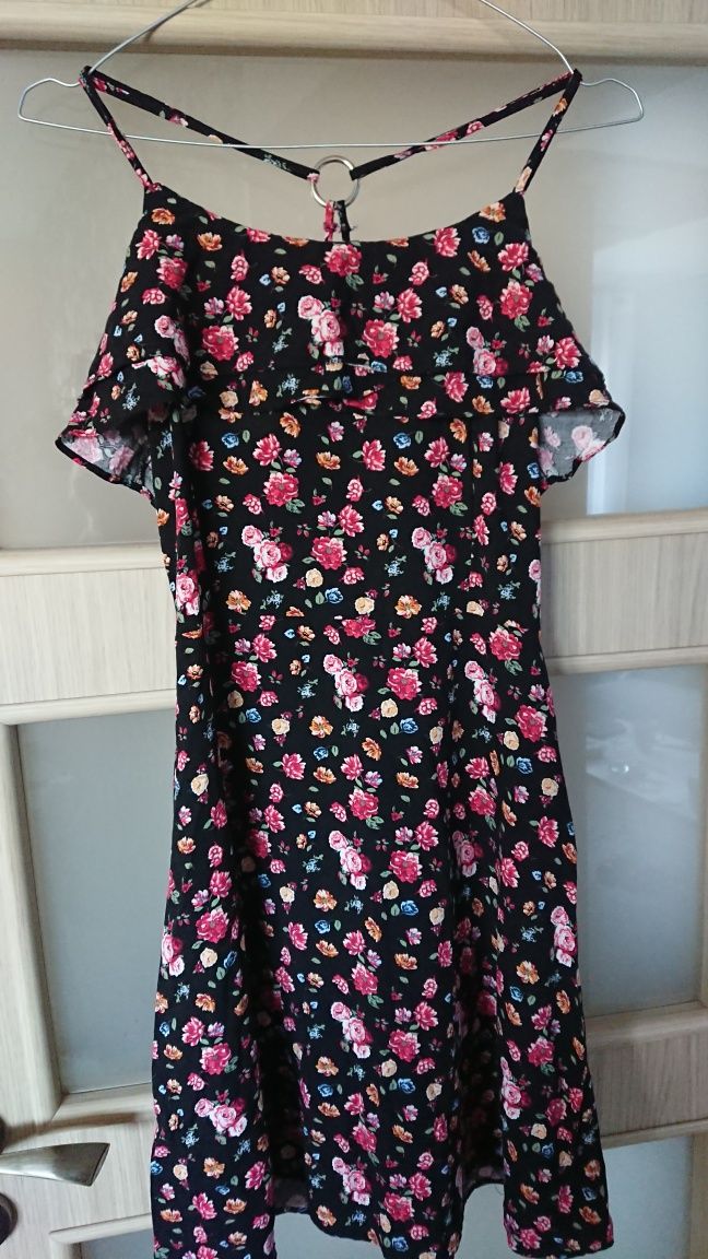 Sukienka cropp letnia