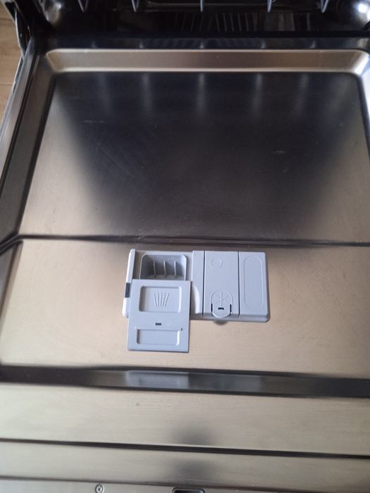 НОВА Вбудована посудомийна машина HOTPOINT ARISTON HI 5010 C