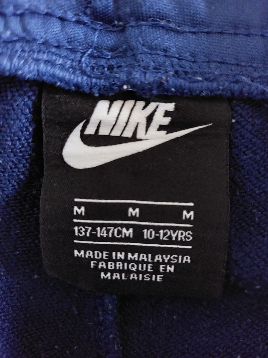 Spodnie dresowe Nike, wzrost 137 - 147