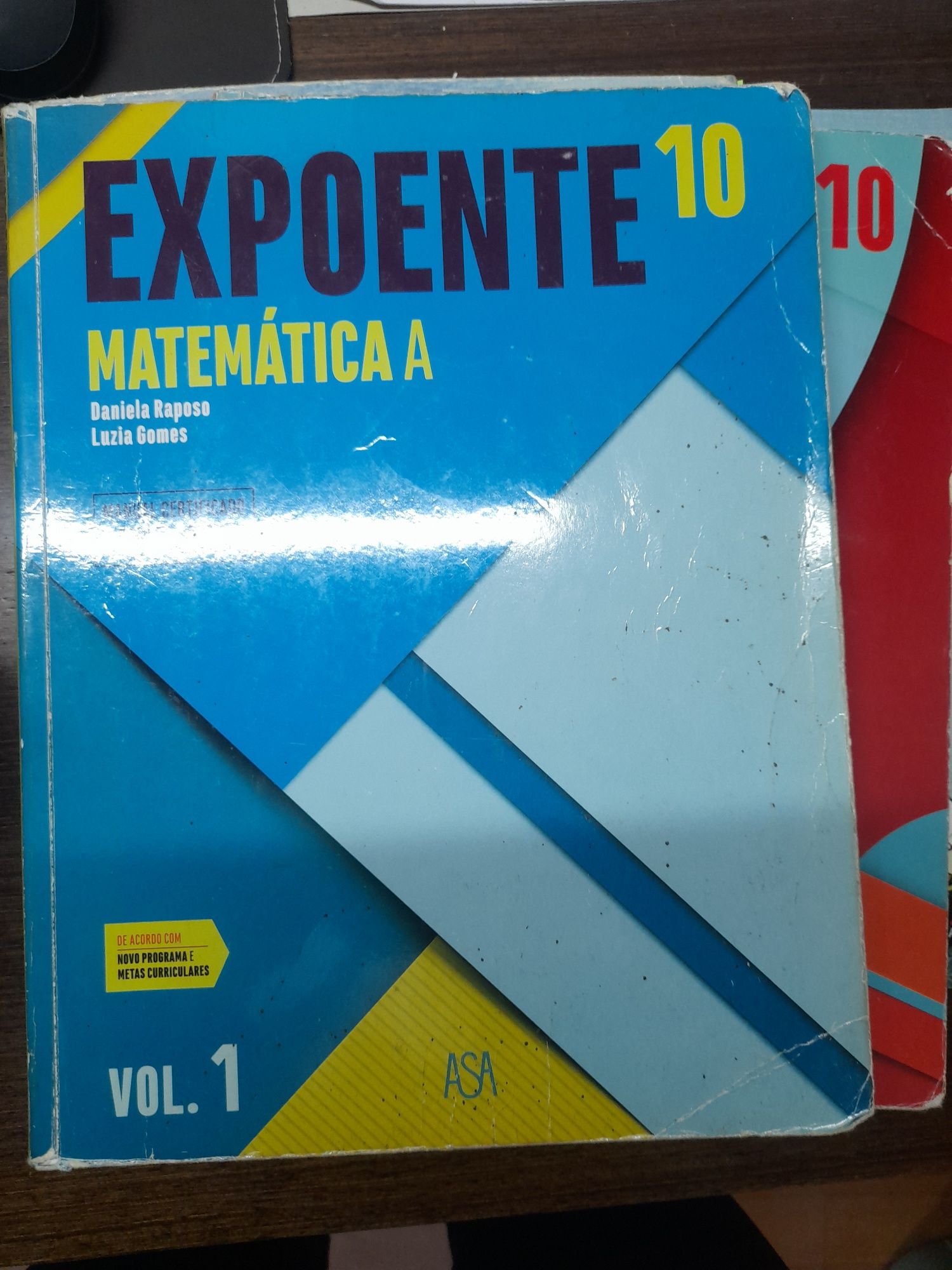 Manual português e matemática 10° ano