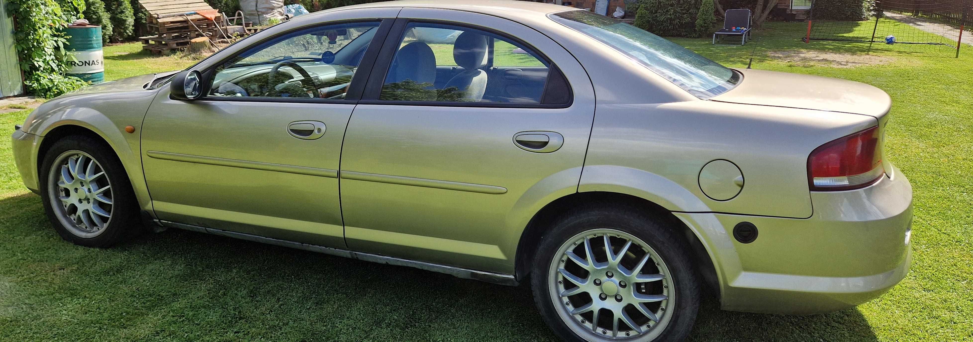 Samochód Chrysler Sebring LE