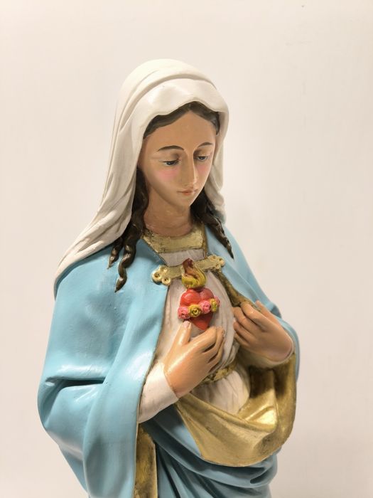 Figura Matki Boskiej 61 cm, po naprawie, odmalowana i pozłocona