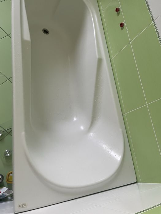 Ванна акрилова в гарному стані,  180/ 80см