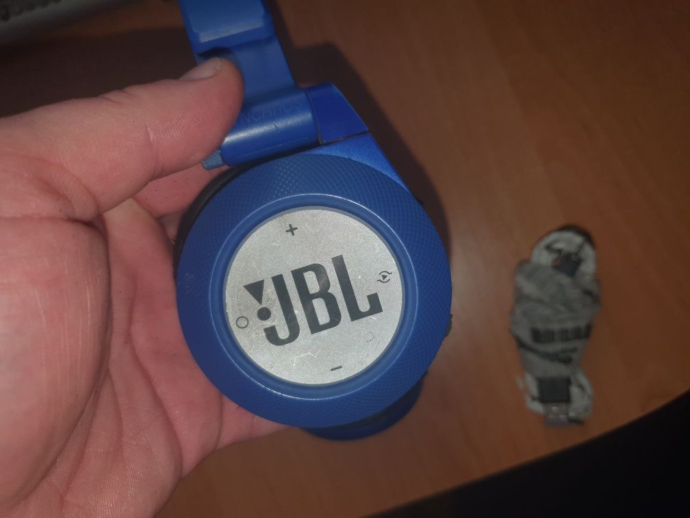 Słuchawki bluetooth JBL E40BT Synchros niebieskie sprawne.