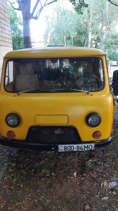 Продам автомобіль Уаз452