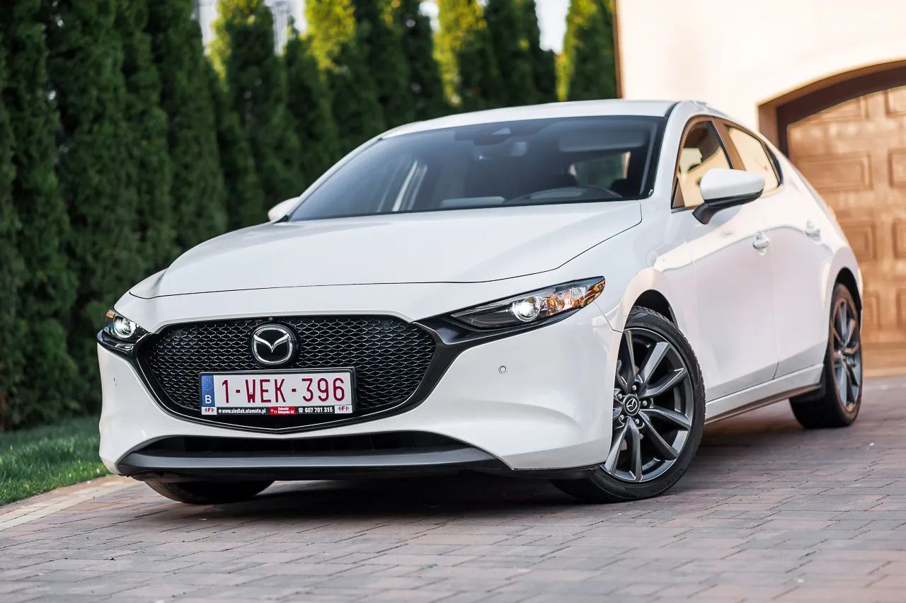 Mazda 3 2.0 122KM Hybrid*Car Play*Kamery360*Full LED*Serwis ASO*GWARANCJA