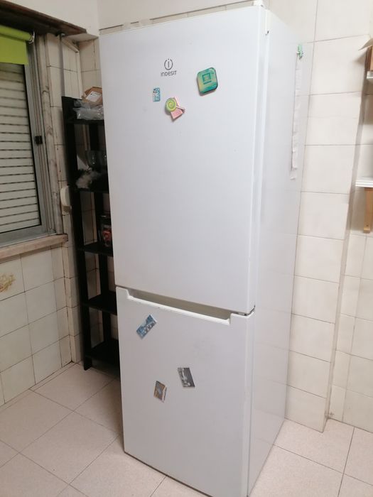 Frigorífico indesit