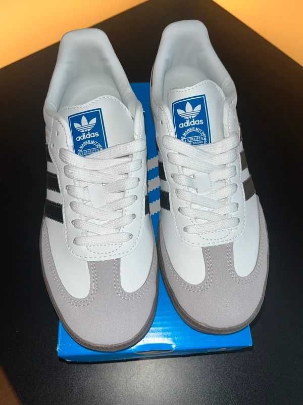ButyDamskieTrampki AdidasSambaCloudWhite R.45