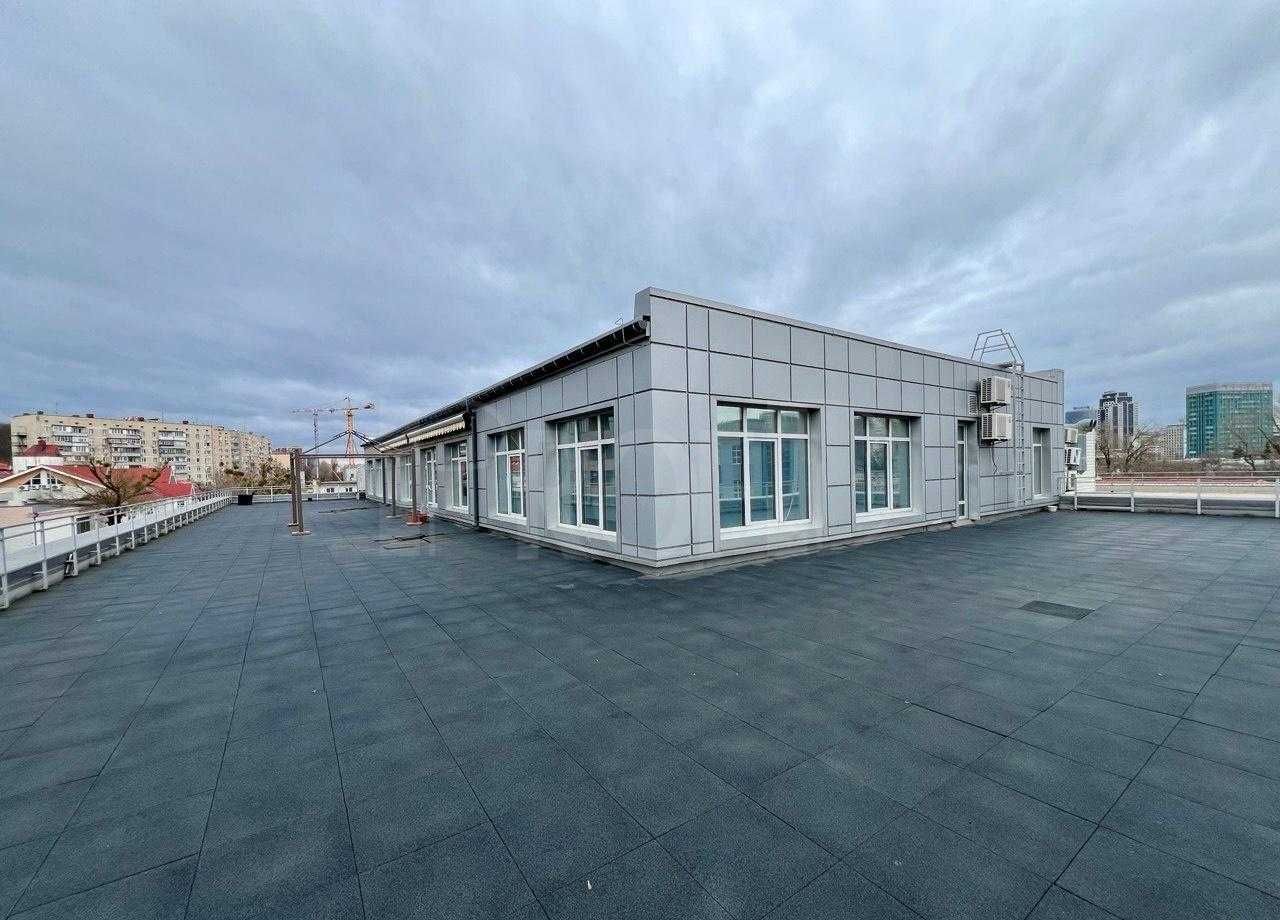 БЕЗ% продаж окремої будівлі вул Нововокзальна (3675 м2)