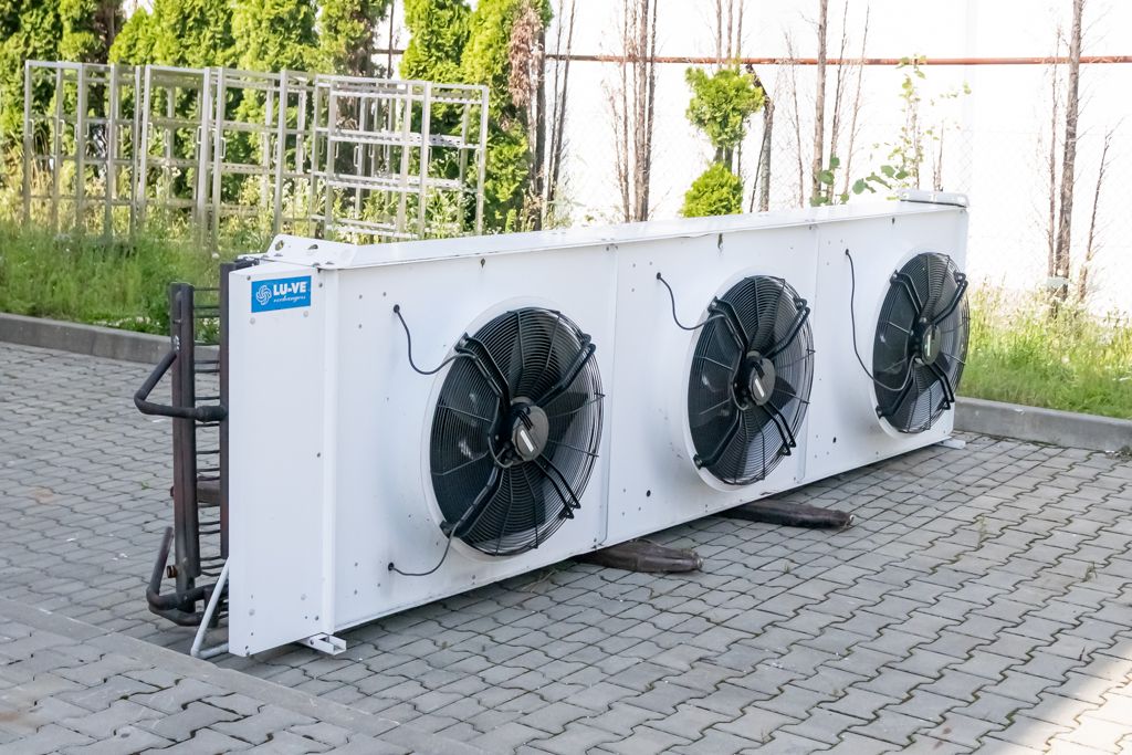 Skraplacz chłodniczy LU-VE model SAV7S8531 V/V SUBC+COLL 2012/2013