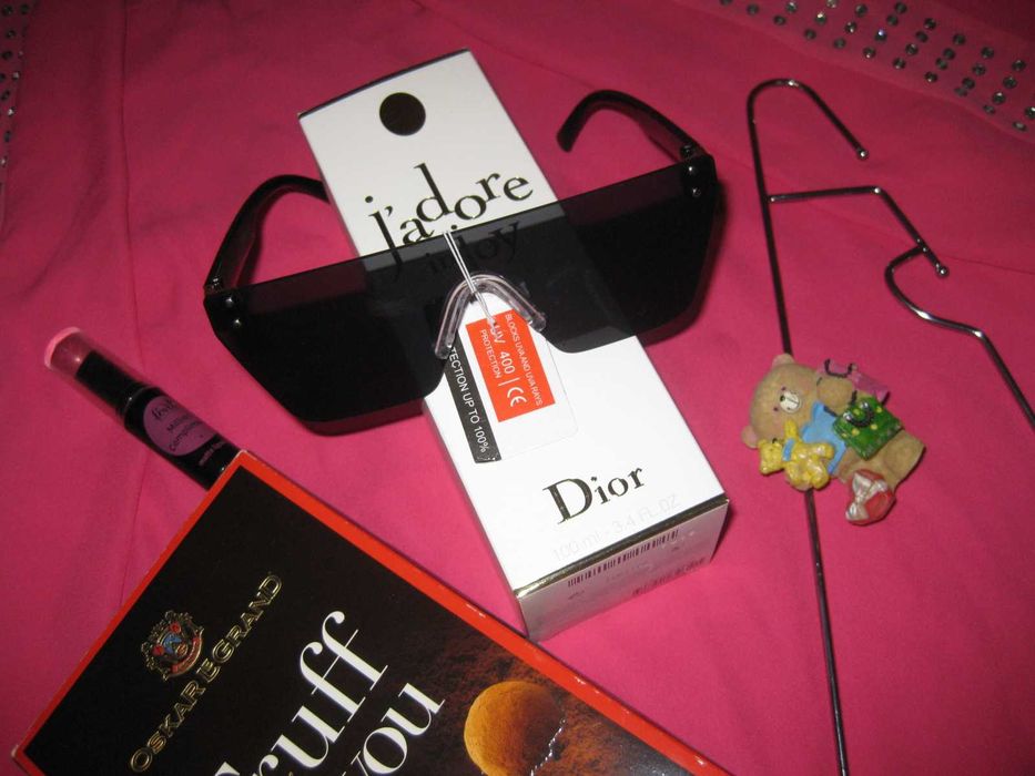 Модні суцільні Сонцезахичтні Сонячні окуляри темні чорні