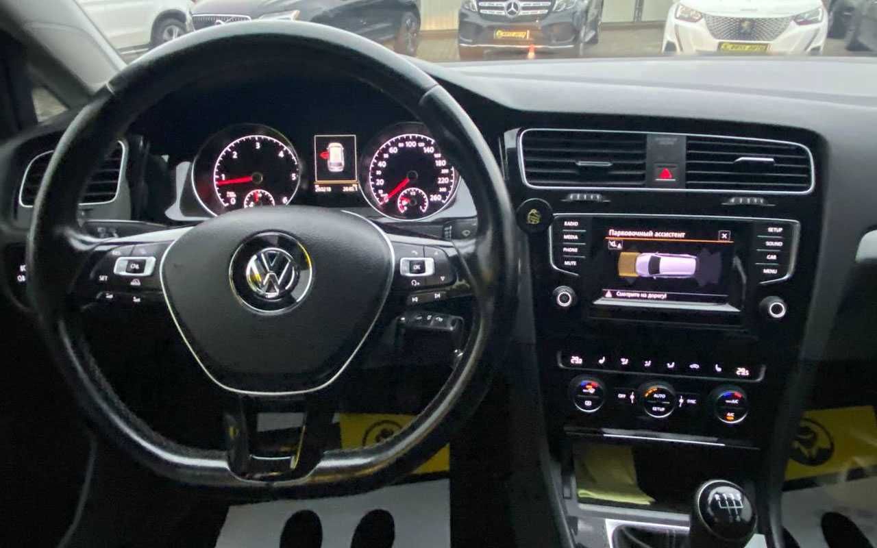 Volkswagen Golf 2014