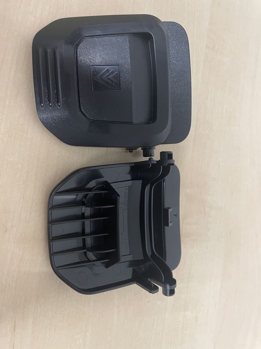 Zapięcie zbiornika, zatrzaski boczne klipsy Karcher Wd 3 Wd 2 plus KWD